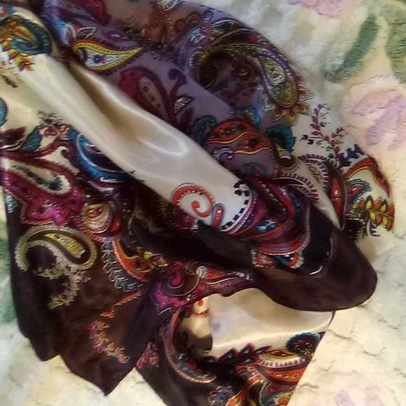 Colorful Patterned Scarves Set - Picture 2 of 5